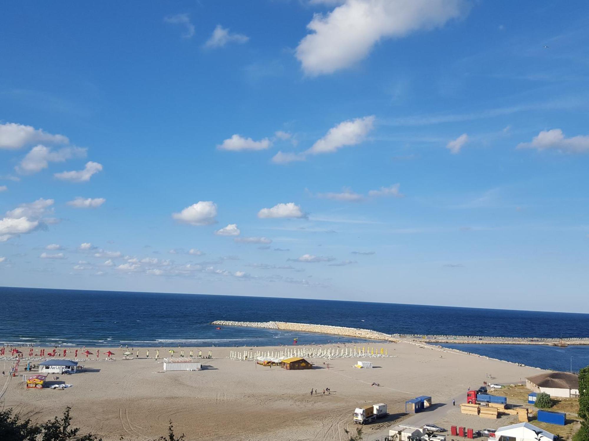 Modern Beach Apartment Constanta Bagian luar foto